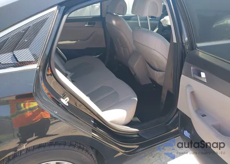 2017 Hyundai Sonata Se z USA, uszkodzony, nr VIN 5NPE24AF3HH436835